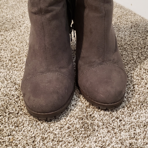 Fall boots - Picture 4 of 5